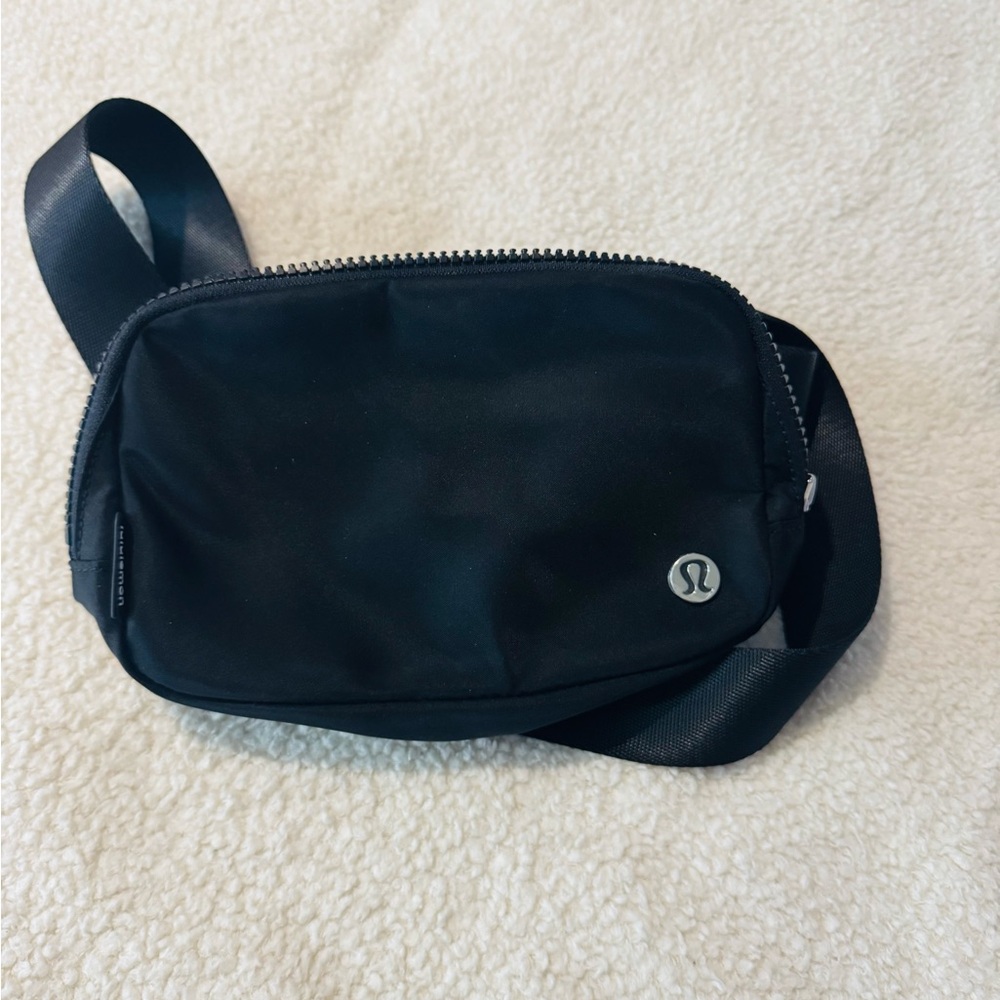 lululemon athletica Black Belt Bag